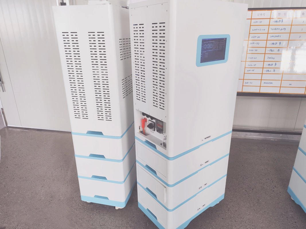 15 kW 20 kW 25 kW 30 kW Système Ess tout en un système Inverteur Batterie au lithium LiFePO4