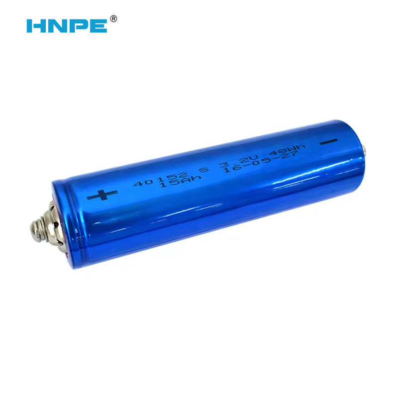 Batterie au lithium-ion 3,7 V de haute capacité 18650 2600 mAh pour lampe de poche -15°C à 55°C