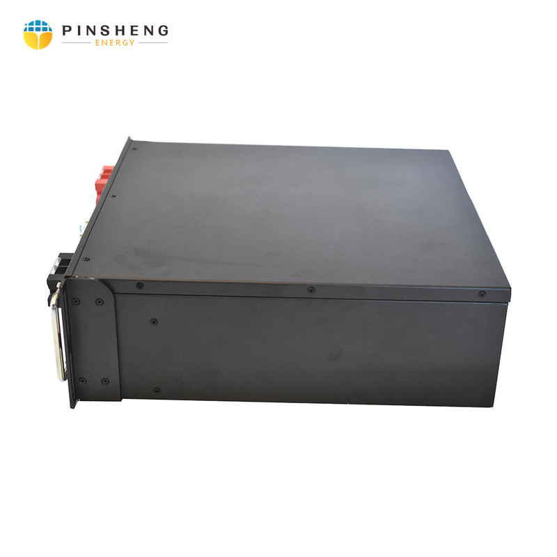 Vente directe de l'usine PINSHENG IP54 IP64 IP65 LiFePO4 batterie 48V 100Ah batterie au lithium fer phosphate pour le système solaire