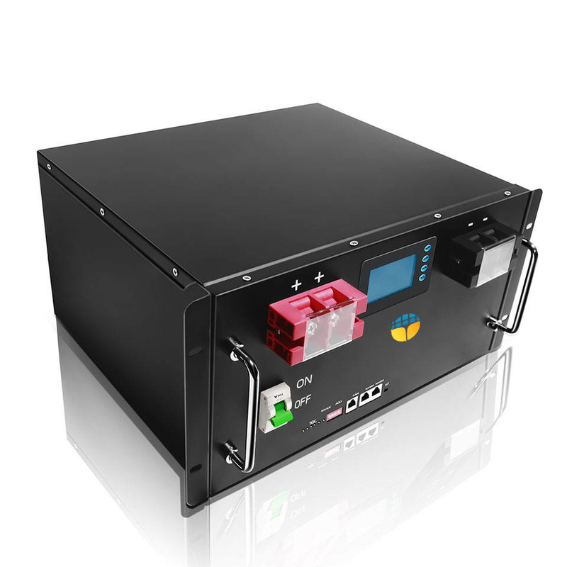 Batterie LiFePO4 48V 200Ah OEM/ODM avec 3 ans de garantie et dimensions 480*248*618mm pour le stockage d'énergie longue durée