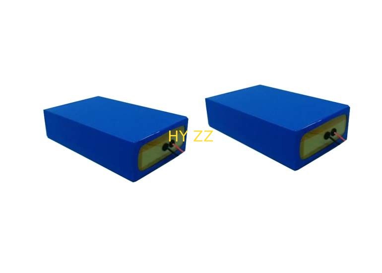 Le film thermoplastique bleu léger Shell de batterie de voiture de Lifepo4 12v colorent