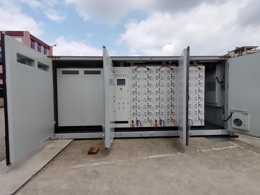 Conteneur d'Ess 20gp de paquet de batterie de Pinsheng 500KW 1MW Lifepo4 avec l'inverseur hybride solaire